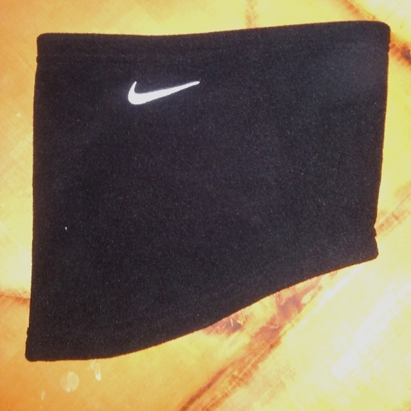 Nike face mask Authentic Nike product - Picture 1 of 8